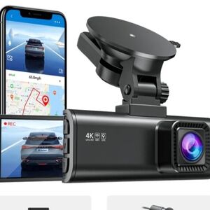 NWT DASH CAM RED TIGER 4K Ultra Clear WIFI&APP Control GPS Tracking Original Box